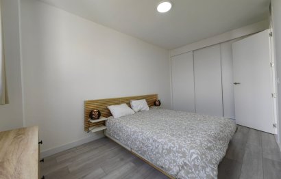 Resale - Apartment - Penthouse - Estepona - Estepona Centro