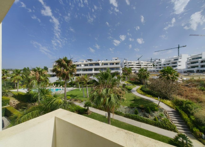 Resale - Apartment - Penthouse - Estepona - Estepona Centro