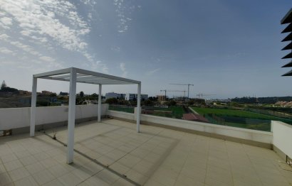 Resale - Apartment - Penthouse - Estepona - Estepona Centro