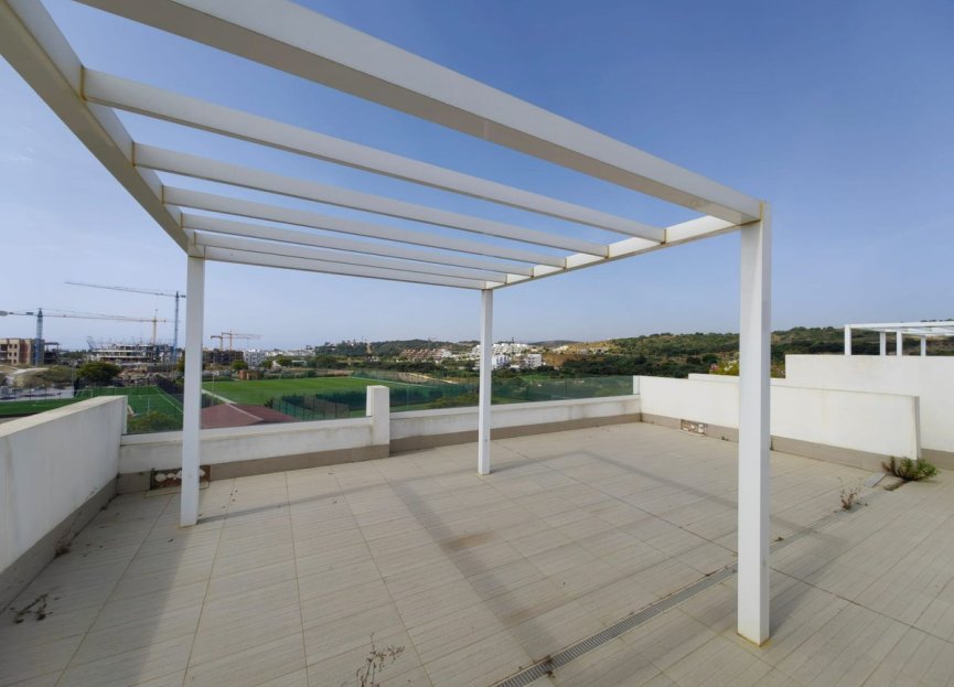 Resale - Apartment - Penthouse - Estepona - Estepona Centro