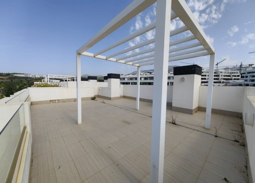 Resale - Apartment - Penthouse - Estepona - Estepona Centro