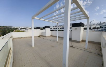 Resale - Apartment - Penthouse - Estepona - Estepona Centro