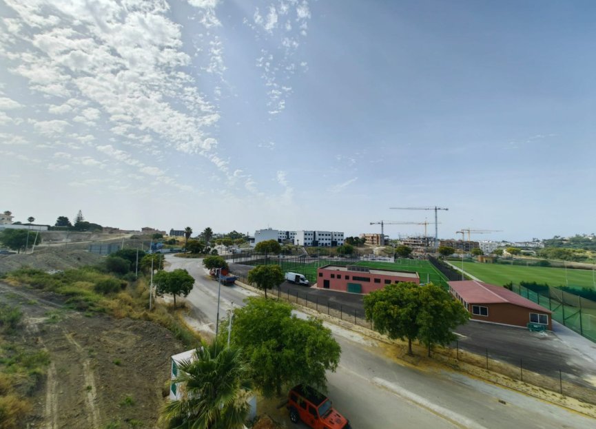 Resale - Apartment - Penthouse - Estepona - Estepona Centro