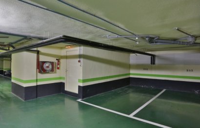 Resale - Apartment - Penthouse - Marbella - Puerto Banús