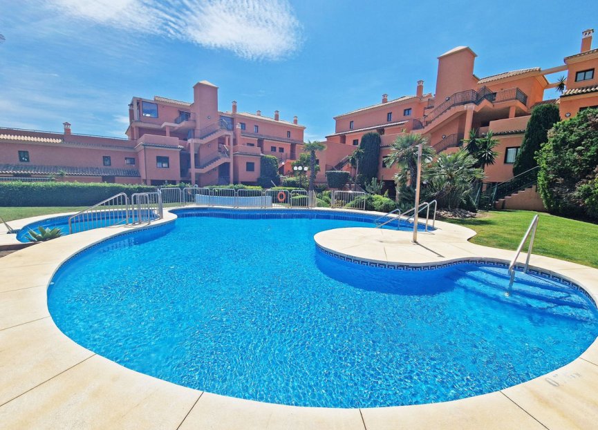 Resale - Apartment - Penthouse - Marbella - Elviria