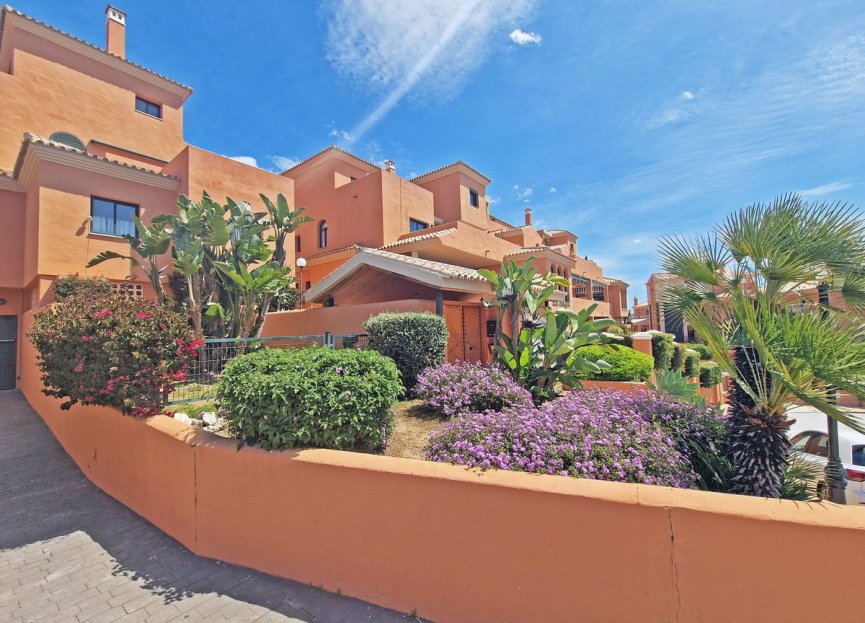 Resale - Apartment - Penthouse - Marbella - Elviria