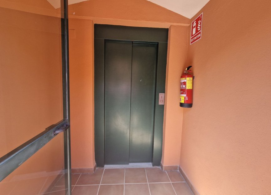 Resale - Apartment - Penthouse - Marbella - Elviria