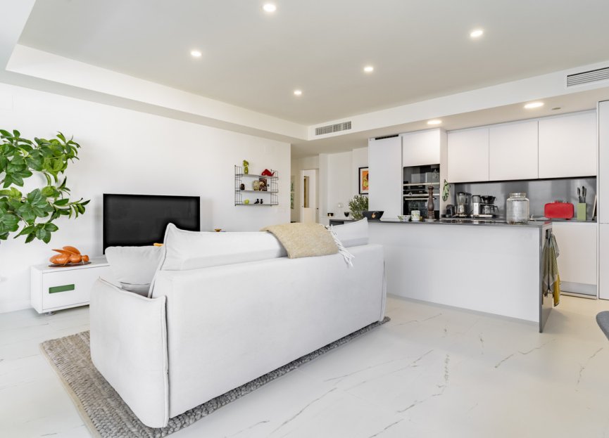 Resale - Ground floor apartment - Casares - Casares Centro