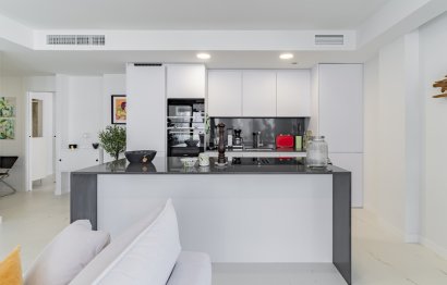 Resale - Ground floor apartment - Casares - Casares Centro