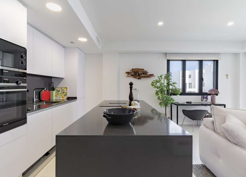 Resale - Ground floor apartment - Casares - Casares Centro