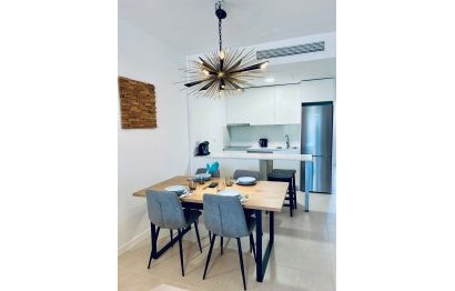 Resale - Ground floor apartment - Estepona - Estepona Centro