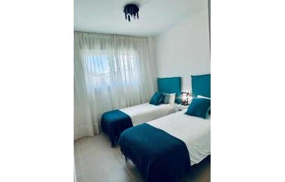 Resale - Ground floor apartment - Estepona - Estepona Centro