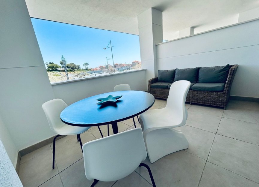Resale - Ground floor apartment - Estepona - Estepona Centro