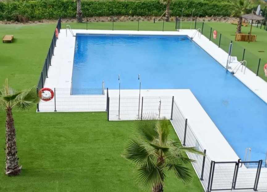 Resale - Ground floor apartment - Estepona - Estepona Centro