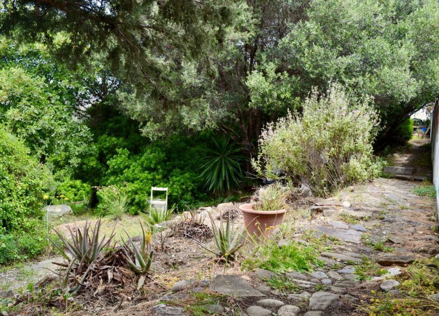 Resale - Plot - Land - Estepona - Estepona Centro