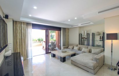 Resale - Ground floor apartment - Marbella - Puerto Banús