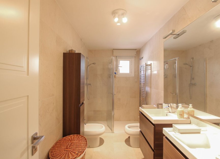 Resale - Ground floor apartment - Marbella - Guadalmina Alta