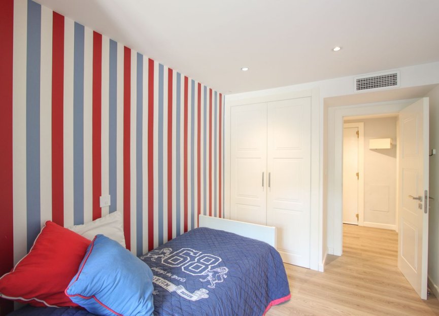 Resale - Ground floor apartment - Marbella - Guadalmina Alta