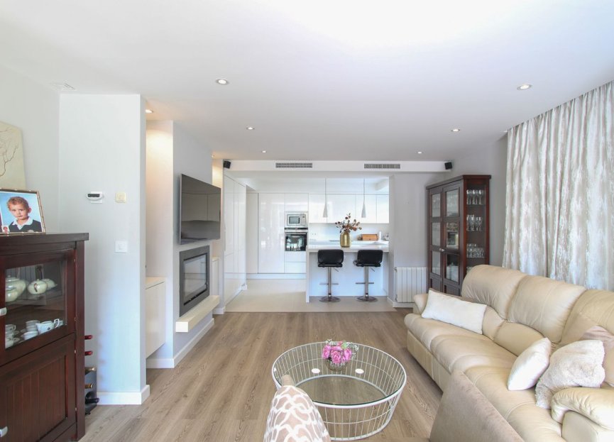 Resale - Ground floor apartment - Marbella - Guadalmina Alta