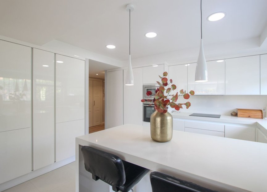 Resale - Ground floor apartment - Marbella - Guadalmina Alta