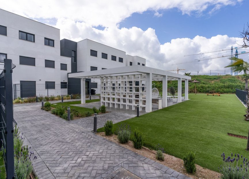 Reventa - Apartment - Middle Floor Apartment - Estepona - Estepona Centro