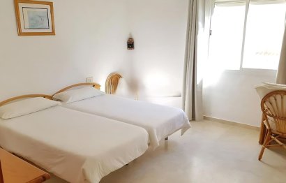 Reventa - Apartment - Middle Floor Apartment - Estepona - Estepona Centro