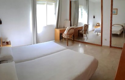 Reventa - Apartment - Middle Floor Apartment - Estepona - Estepona Centro