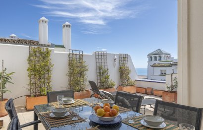 Resale - Apartment - Penthouse - Estepona - Estepona Centro