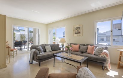 Resale - Apartment - Penthouse - Estepona - Estepona Centro