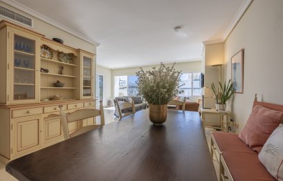 Resale - Apartment - Penthouse - Estepona - Estepona Centro