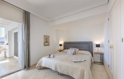 Resale - Apartment - Penthouse - Estepona - Estepona Centro