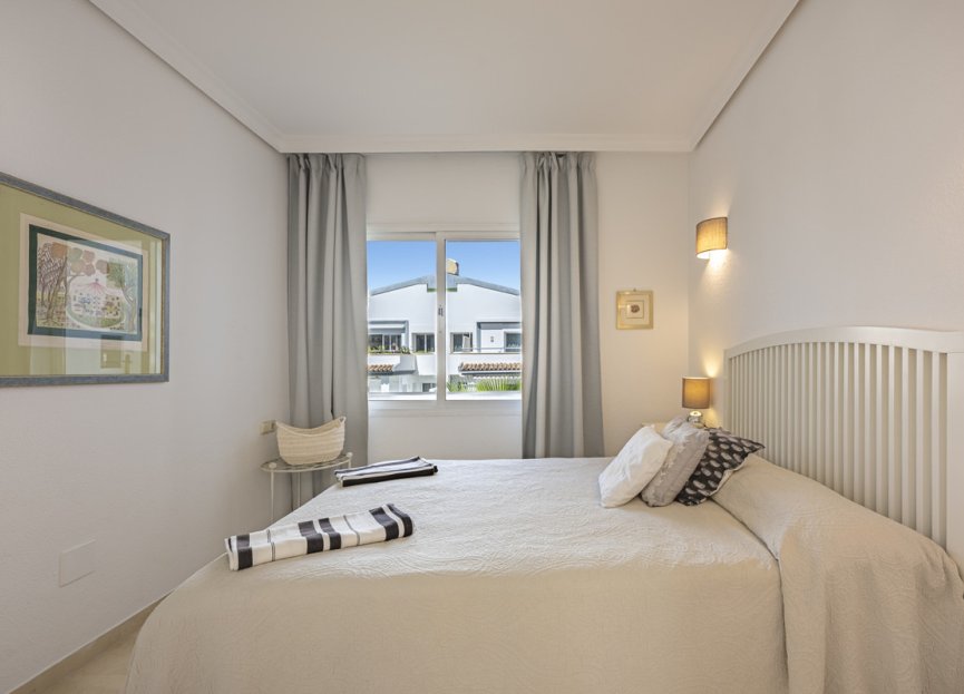 Resale - Apartment - Penthouse - Estepona - Estepona Centro