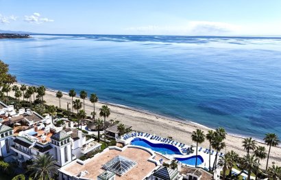 Resale - Apartment - Penthouse - Estepona - Estepona Centro