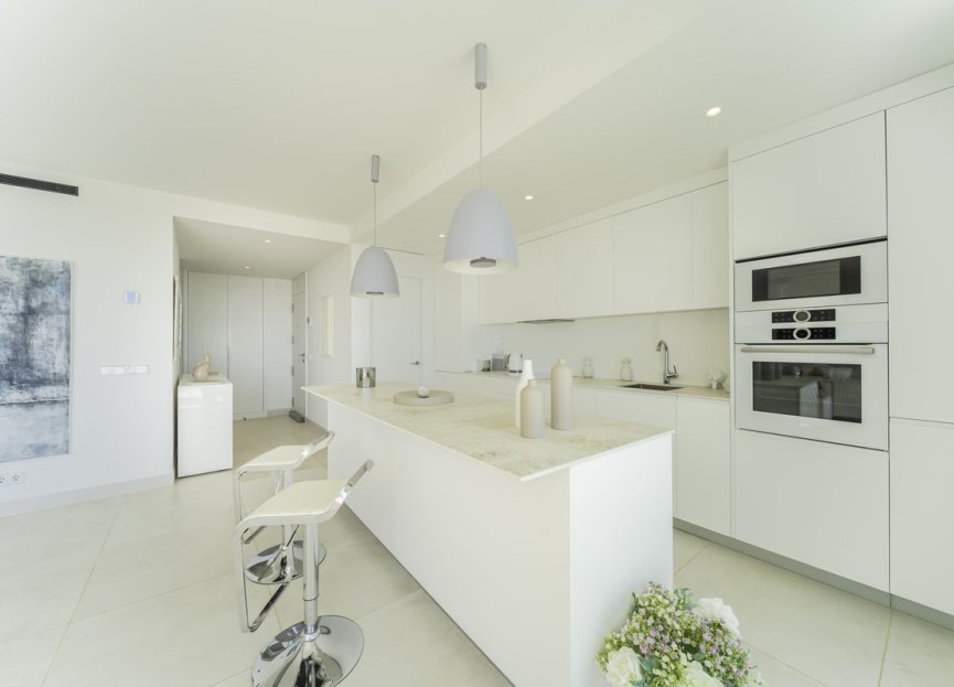 Resale - Apartment - Top Floor Apartment - Fuengirola - Fuengirola Centro