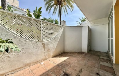 Resale - House - Townhouse - Marbella - Nueva Andalucia