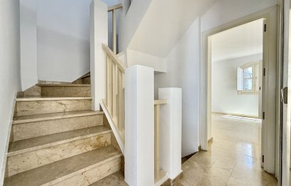 Resale - House - Townhouse - Marbella - Nueva Andalucia