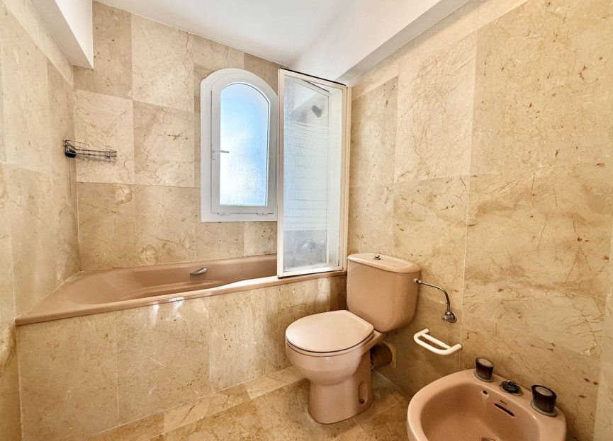 Resale - House - Townhouse - Marbella - Nueva Andalucia