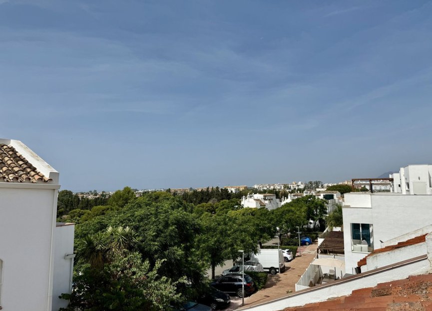 Resale - House - Townhouse - Marbella - Nueva Andalucia