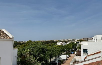 Resale - House - Townhouse - Marbella - Nueva Andalucia