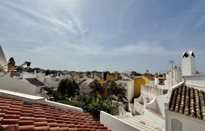 Resale - House - Townhouse - Marbella - Nueva Andalucia