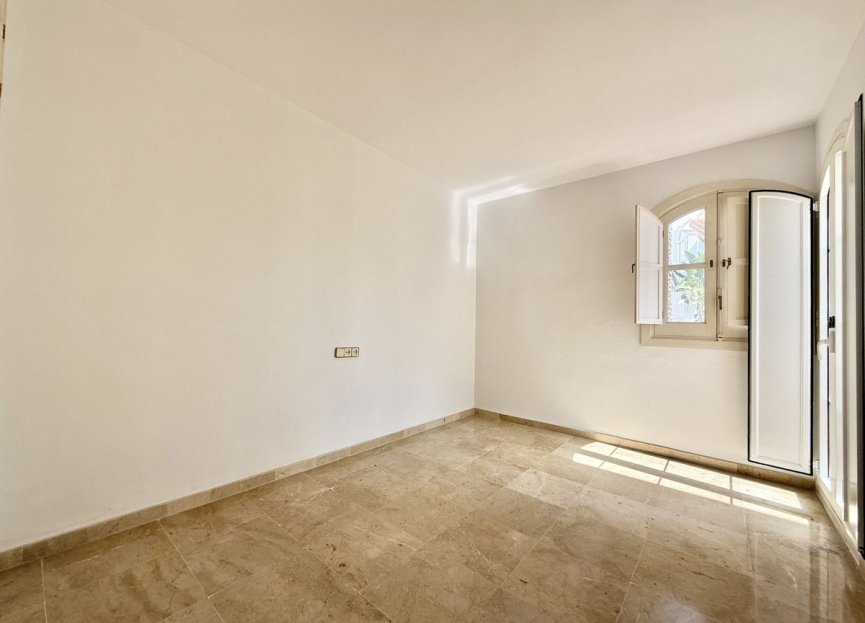 Resale - House - Townhouse - Marbella - Nueva Andalucia