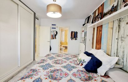 Resale - Apartment - Middle Floor Apartment - Marbella - Nueva Andalucia