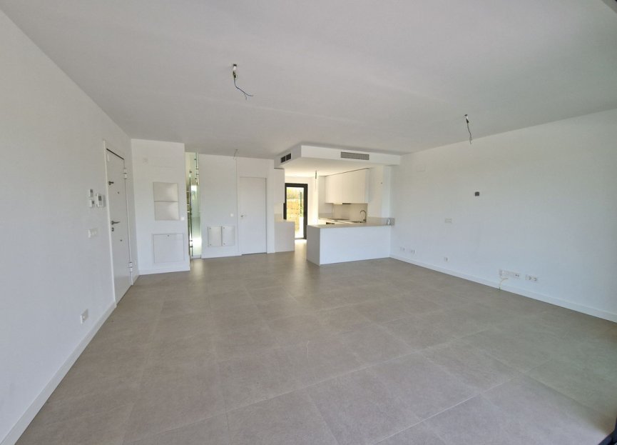 Resale - House - Semi-Detached House - Estepona - Atalaya