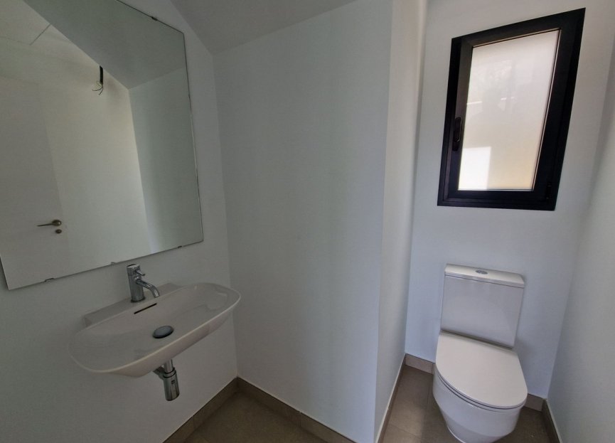 Resale - House - Semi-Detached House - Estepona - Atalaya