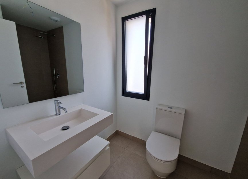 Resale - House - Semi-Detached House - Estepona - Atalaya