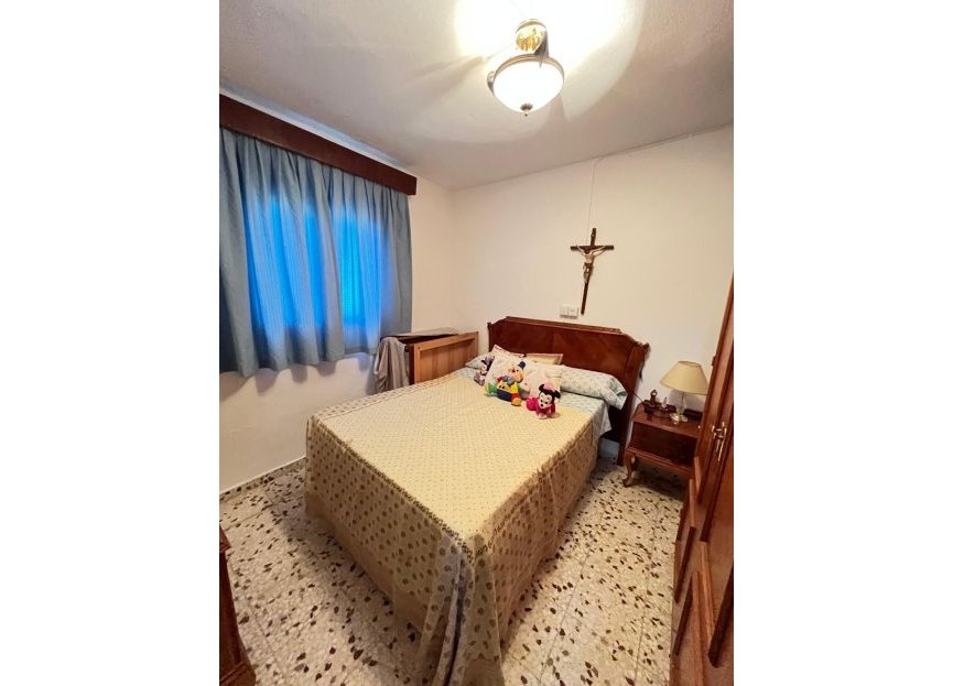 Resale - House - Finca - Cortijo - Estepona - Estepona Centro