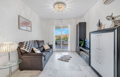 Resale - Apartment - Middle Floor Apartment - Mijas - Riviera Del Sol