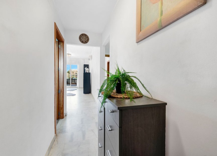 Resale - Apartment - Middle Floor Apartment - Mijas - Riviera Del Sol