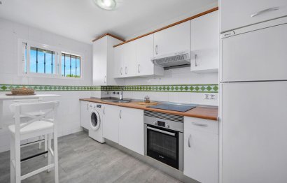 Resale - Apartment - Middle Floor Apartment - Mijas - Riviera Del Sol