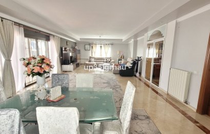 Resale - House - Detached Villa - Estepona - Bel Air